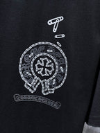Chain Link Horseshoe Black T-Shirt™