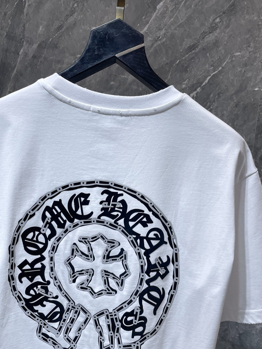 Chain Link Horseshoe White T-Shirt™