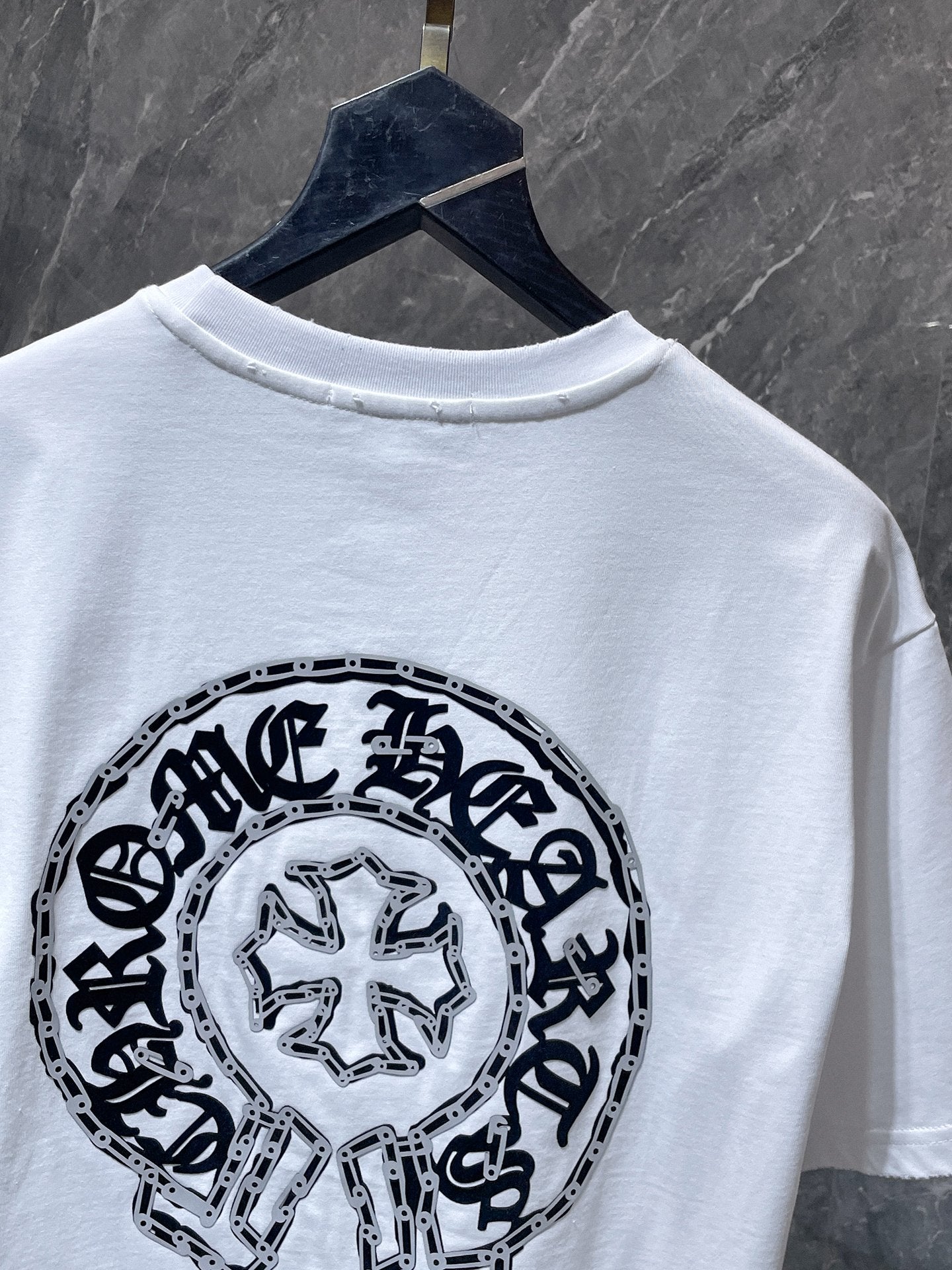 Chain Link Horseshoe White T-Shirt™