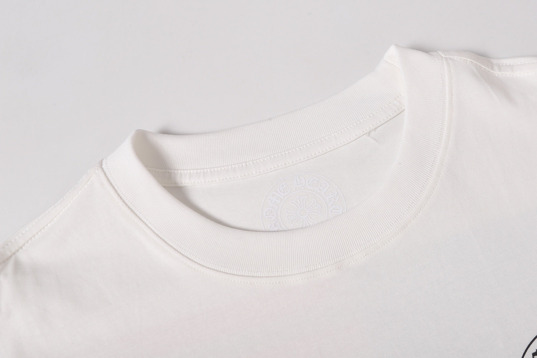 USA Flag Graphic White T-Shirt™