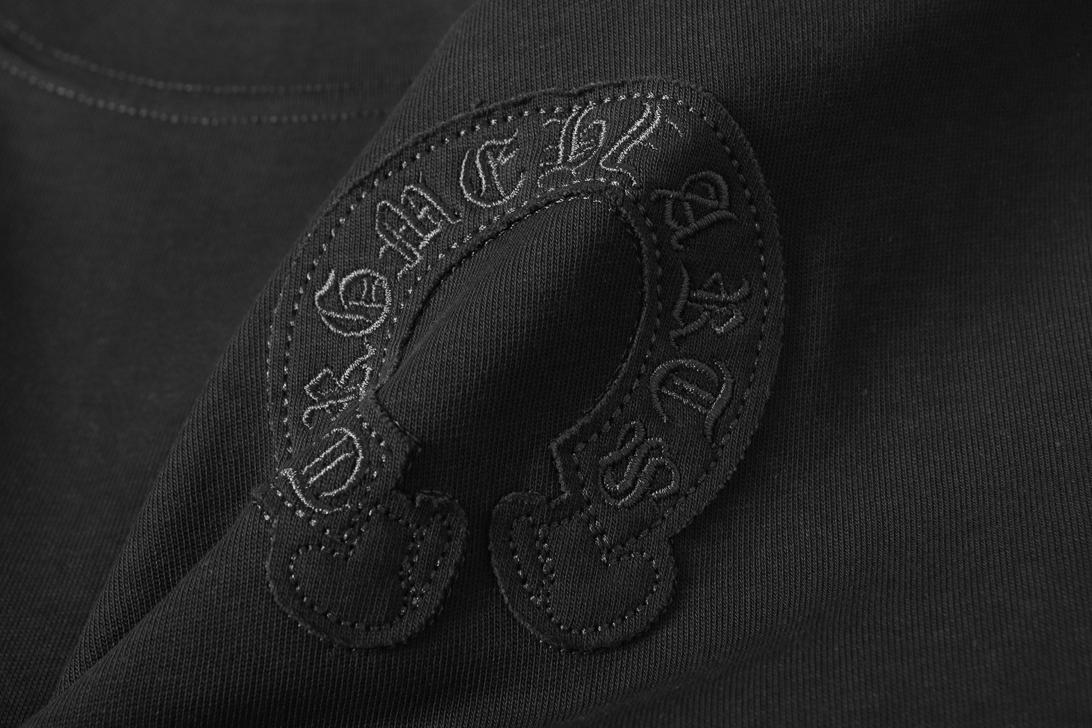 Tonal Horseshoe Grey T-Shirt™