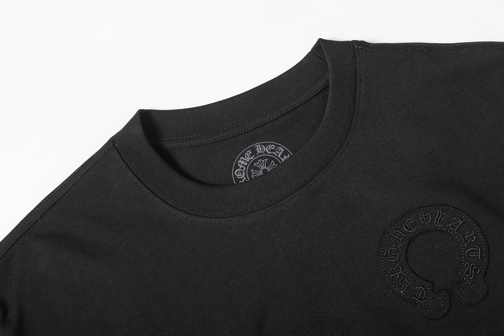 Tonal Horseshoe Black T-Shirt™