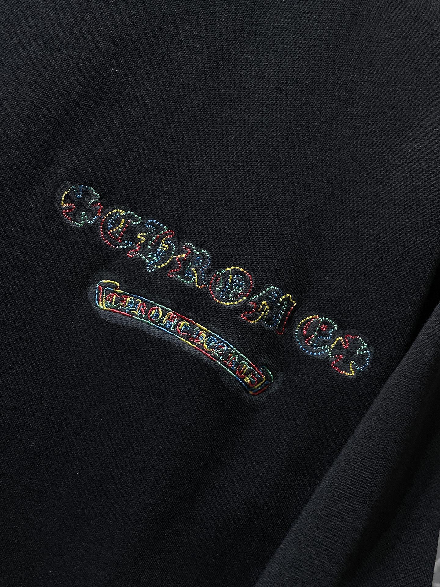 Multicolor Cross Cluster Black T-Shirt™