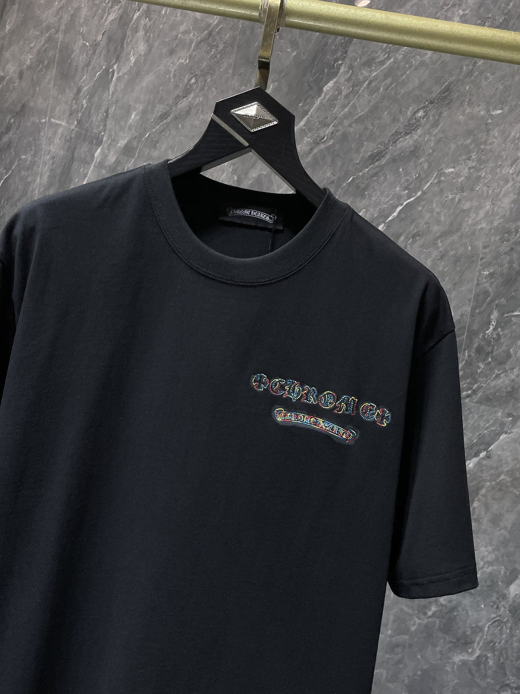 Multicolor Cross Cluster Black T-Shirt™