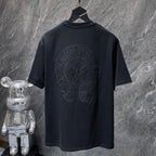 Textured Horseshoe Black T-Shirt™