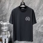 Dotted Horseshoe Cross Black T-Shirt™
