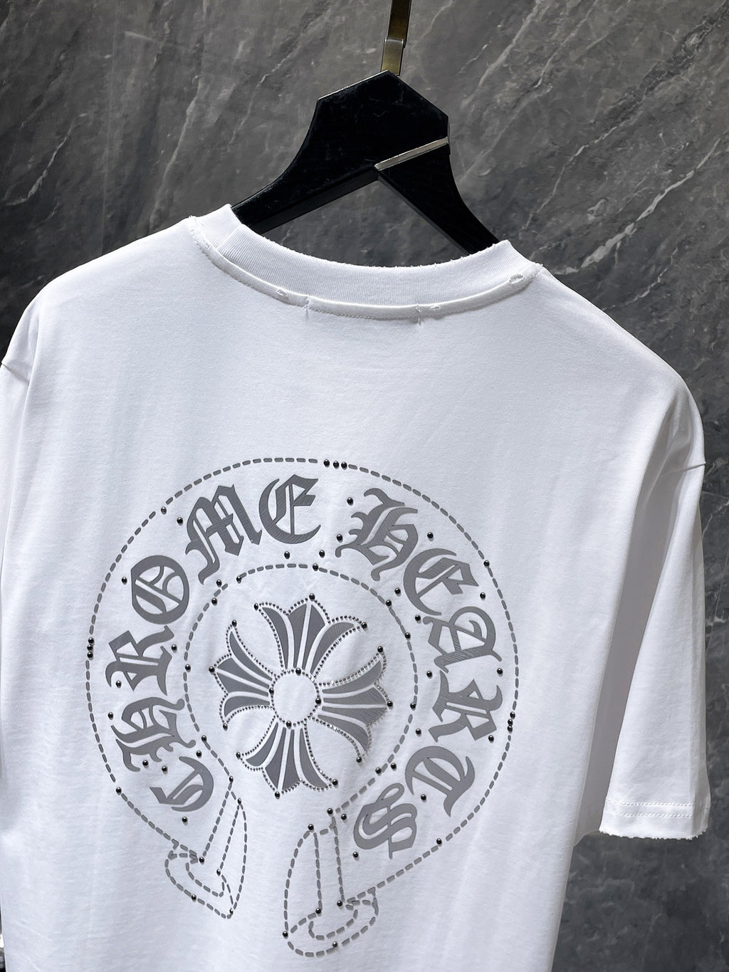 Dotted Horseshoe Cross White T-Shirt™