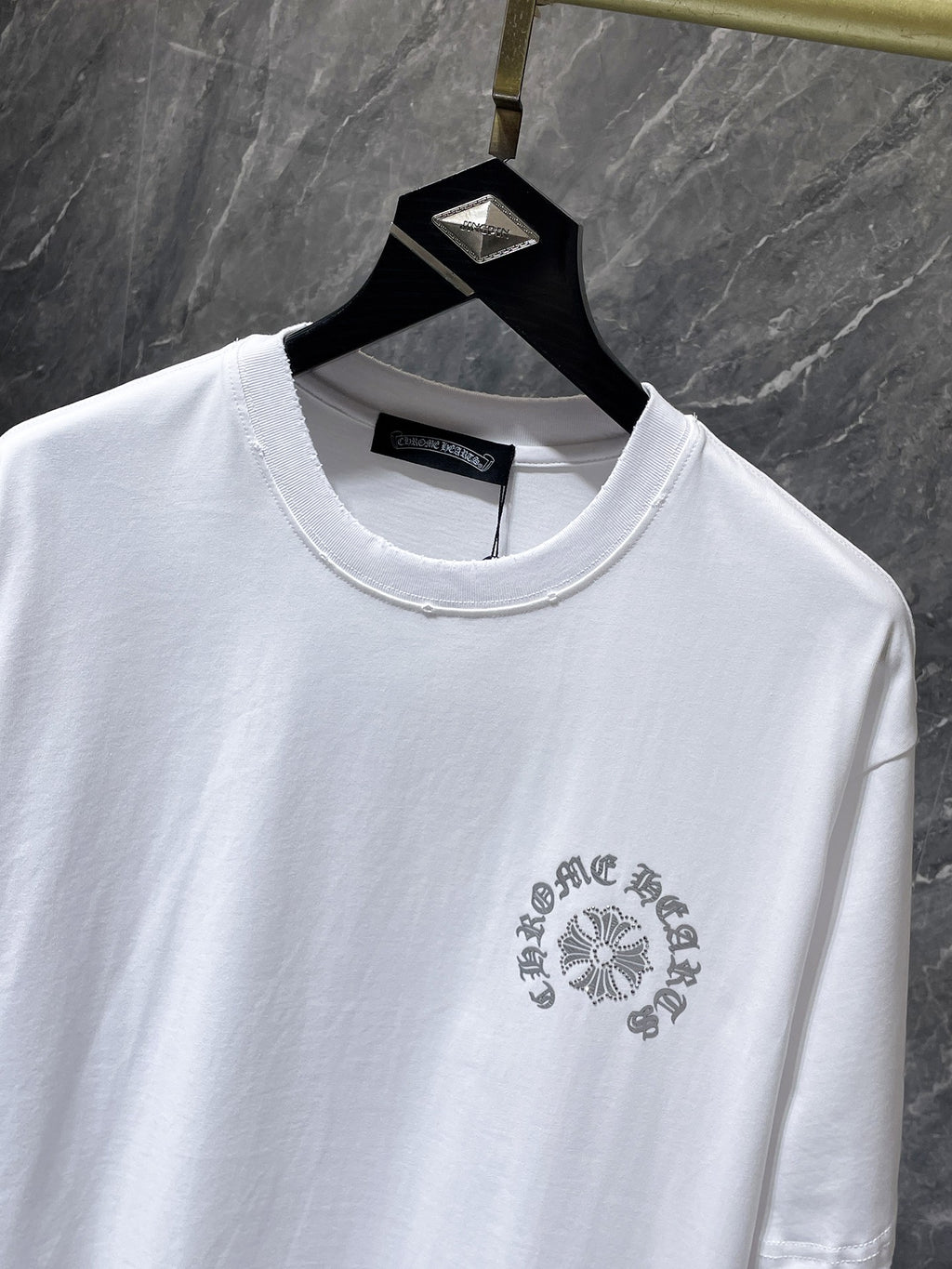 Dotted Horseshoe Cross White T-Shirt™