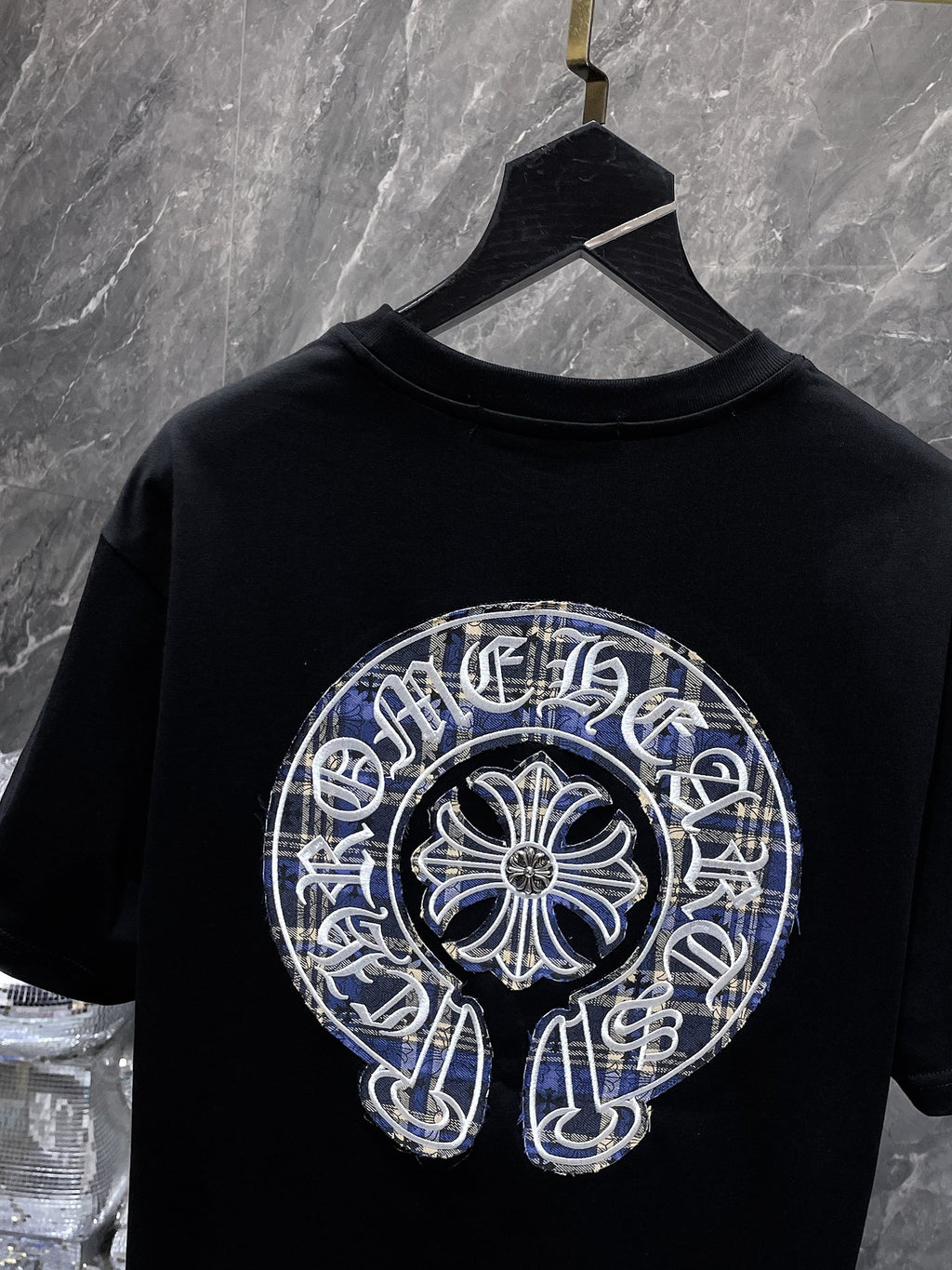 Blue Plaid Horseshoe Black T-Shirt™