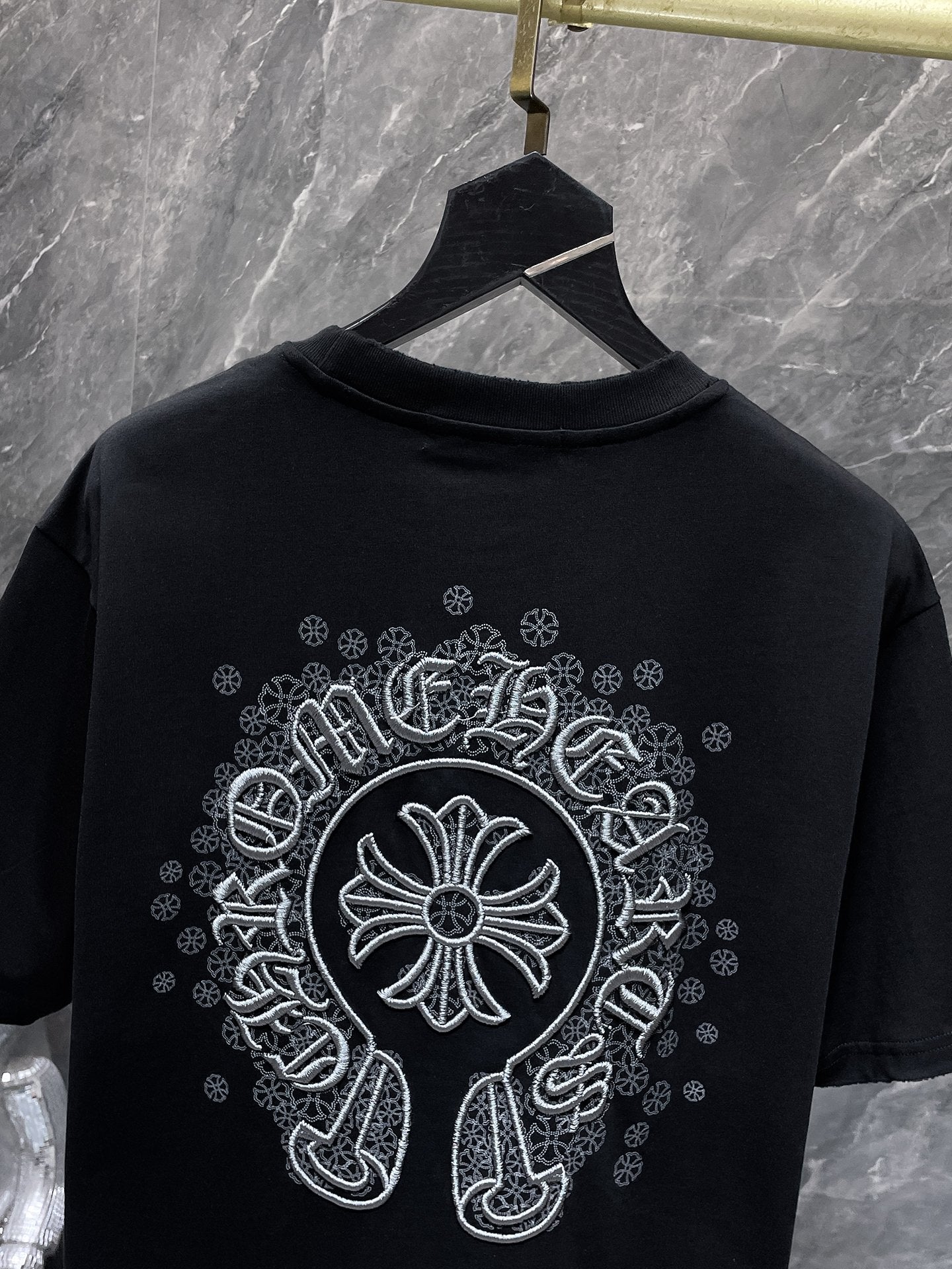 Monochrome Horseshoe Logo Black T-Shirt™
