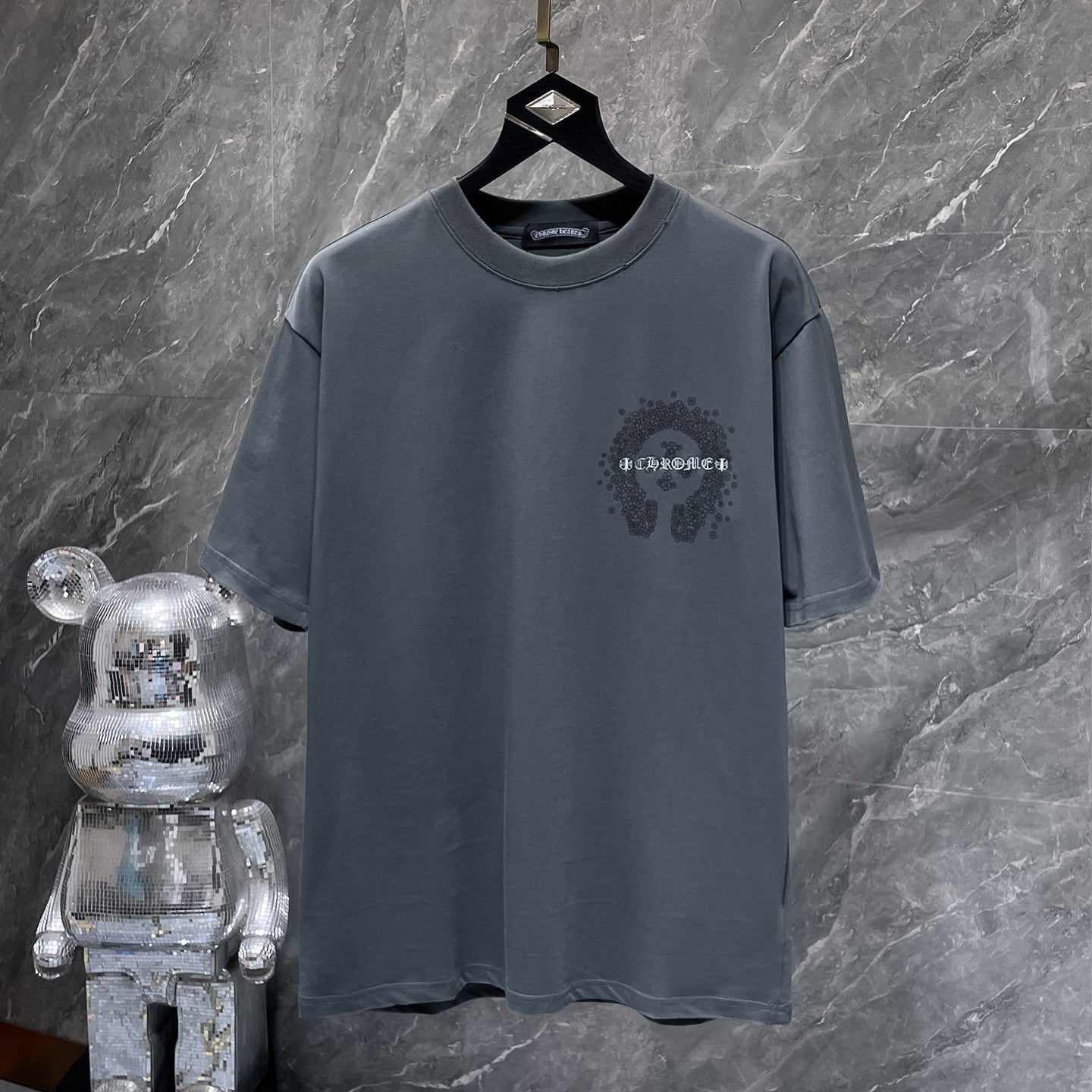Monochrome Horseshoe Logo Grey T-Shirt™