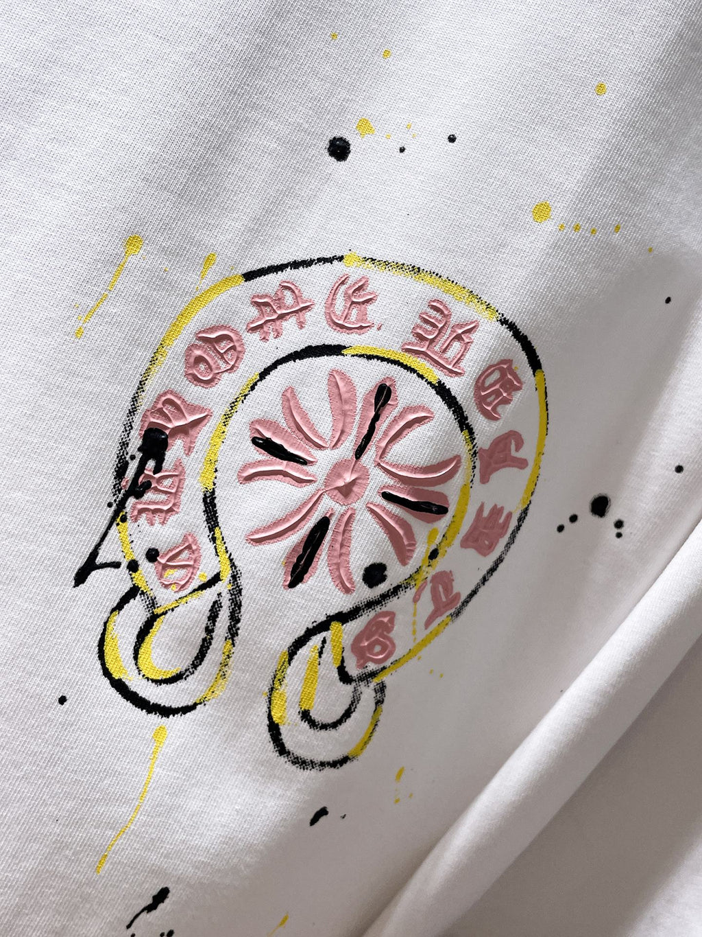 Pink Double Horseshoe White T-Shirt™