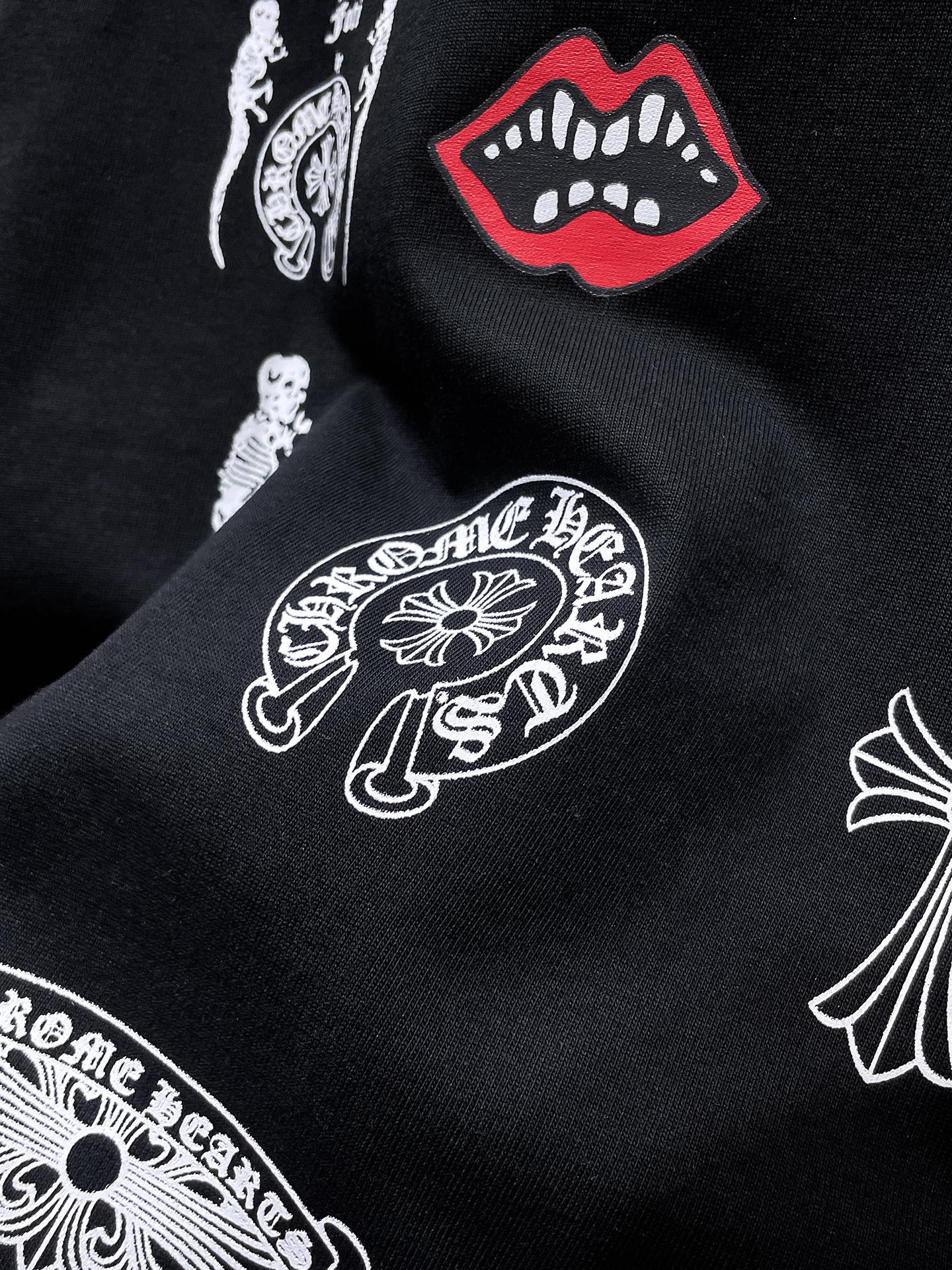 Multi Graphic Black T-Shirt™