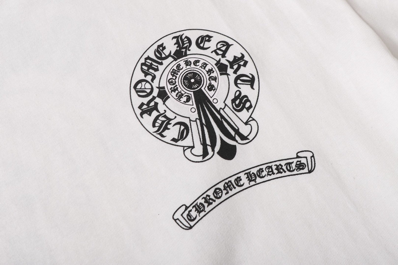 Framed Horseshoe Cross White T-Shirt™
