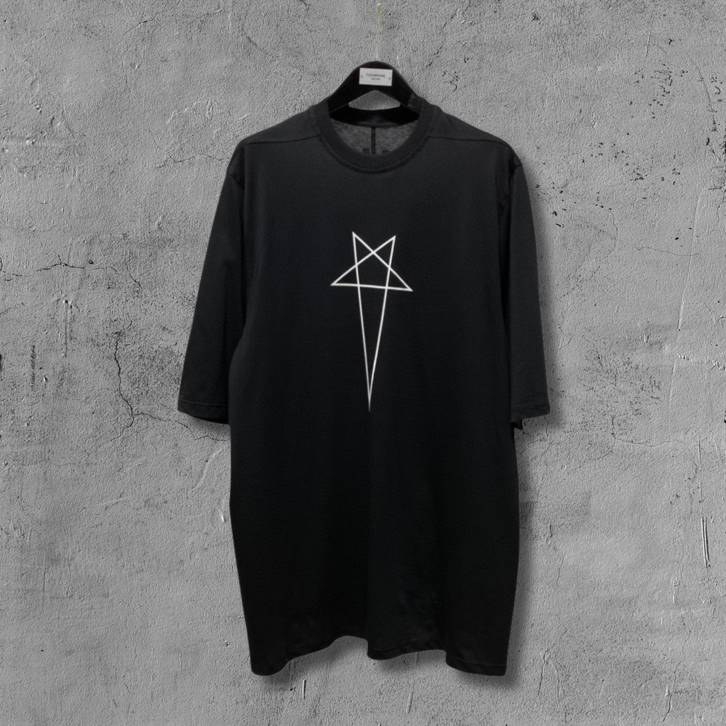 R.O Pentagram Logo Black T-Shirt™